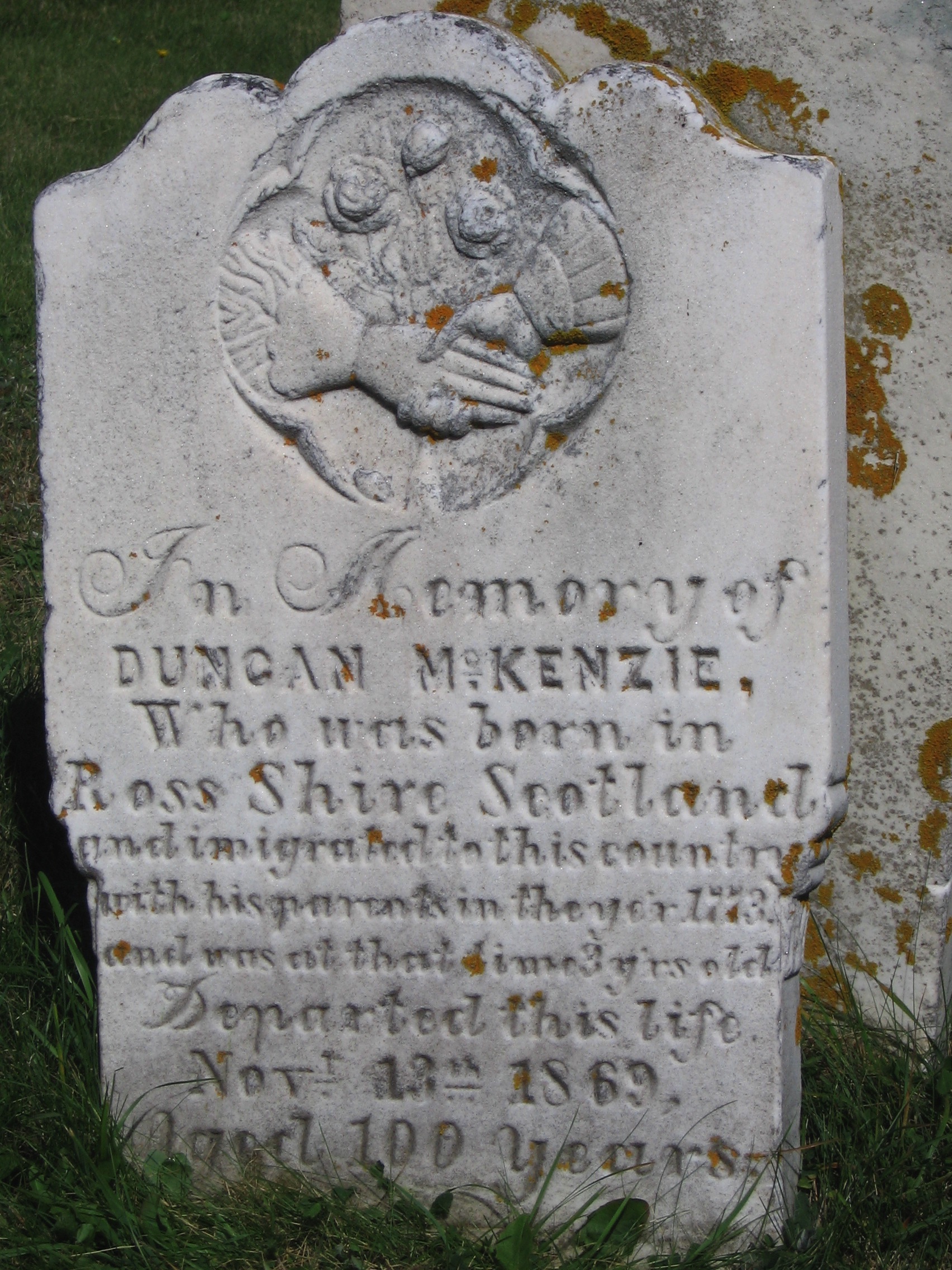 Duncan MacKenzie gravestone